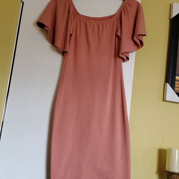 Dress - Picture 2 of 2